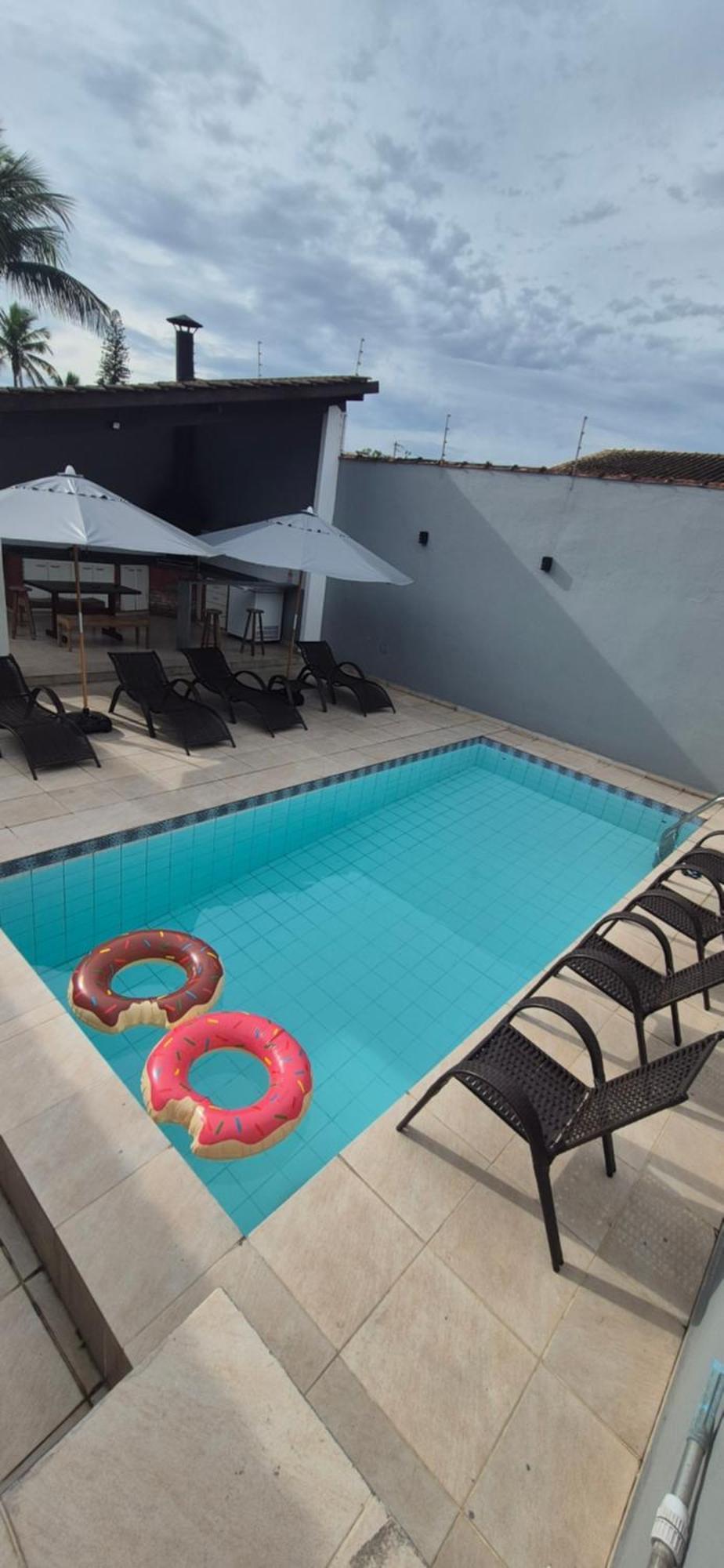 Casa No Guaruja Com Piscina Holiday home